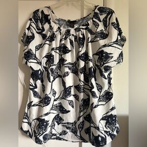 Lane Bryant Black and White Leaf Pattern Top